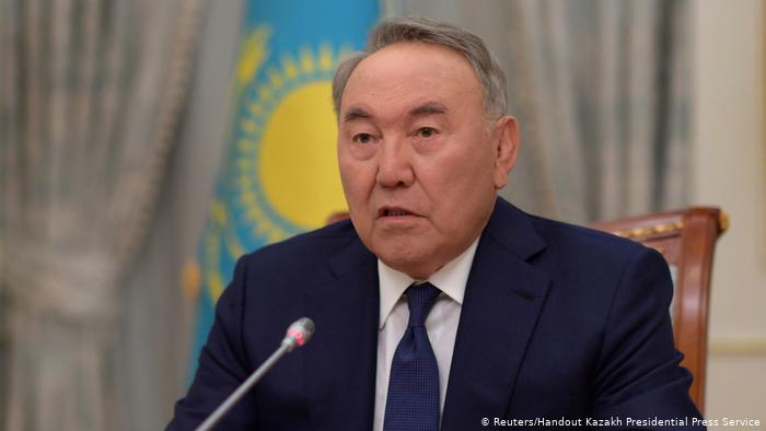 Nazarbayev suggests arranging Putin-Zelensky meeting