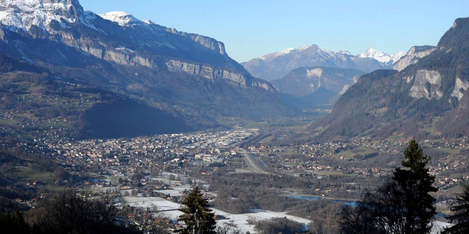 Russian spies used French Alps as a base