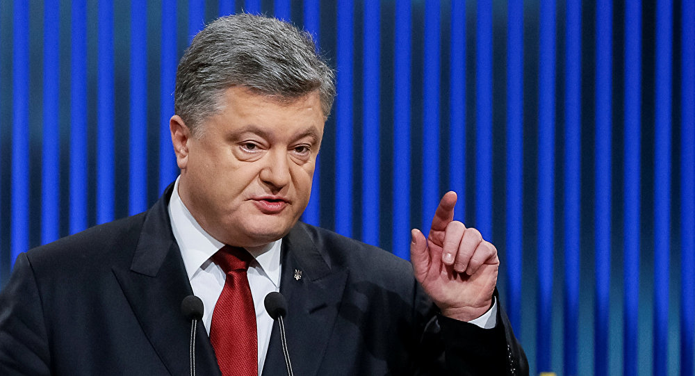 Petro Poroshenko demands sanctions for the agreement reached between Ukraine and Gazprom