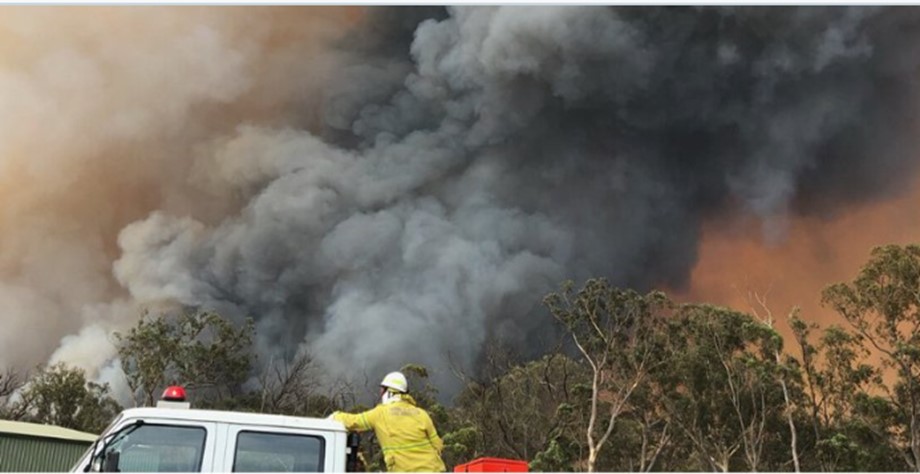 Australian authorities tell 250,000 people to evacuate due to increased threat of fires