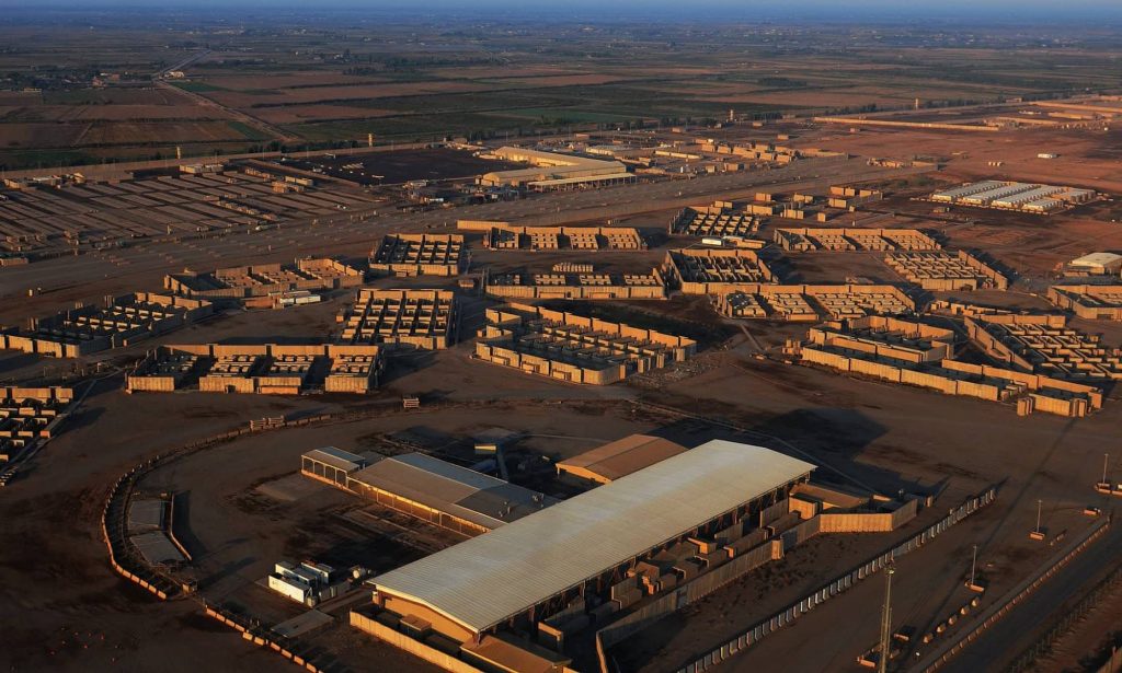 Военная база в Ираке, на которой находится и американский контингент, подверглась авиаудару