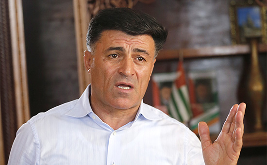 Leonid Dzapshba plans to run for so called presidential election of occupied Abkhazia