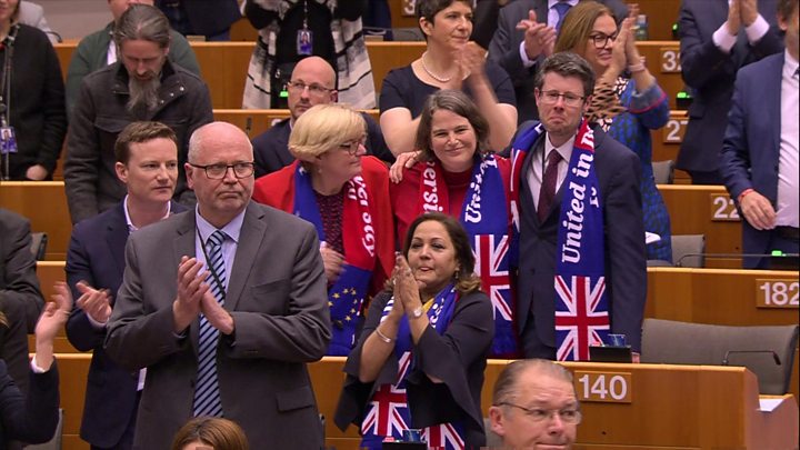 European Parliament overwhelmingly backs terms of UK's exit