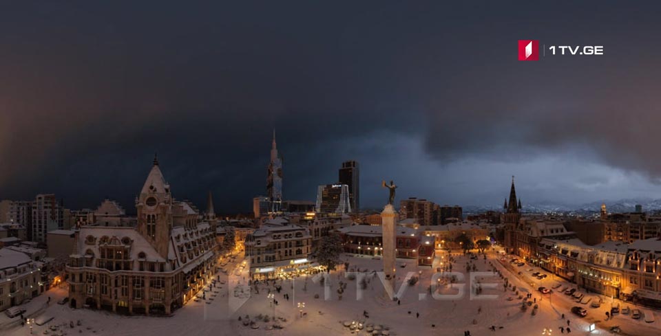 Snowy Batumi in Irakli Gedenidze's camera lens [Photos]