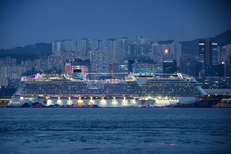 Passengers on World Dream cruise test negative for coronavirus