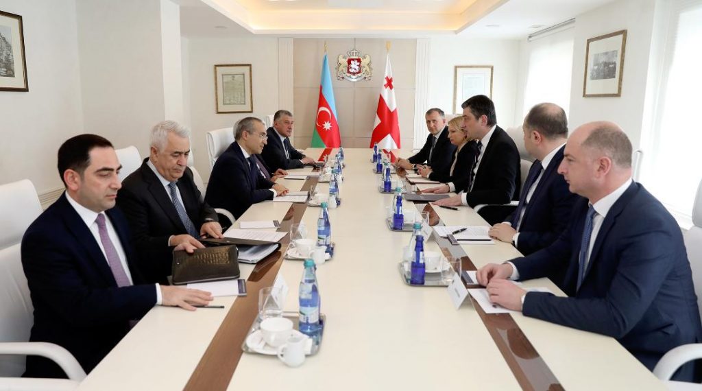 Георгий Гахария и министр экономики Азербайджана обсудили вопросы двустороннего экономического сотрудничества