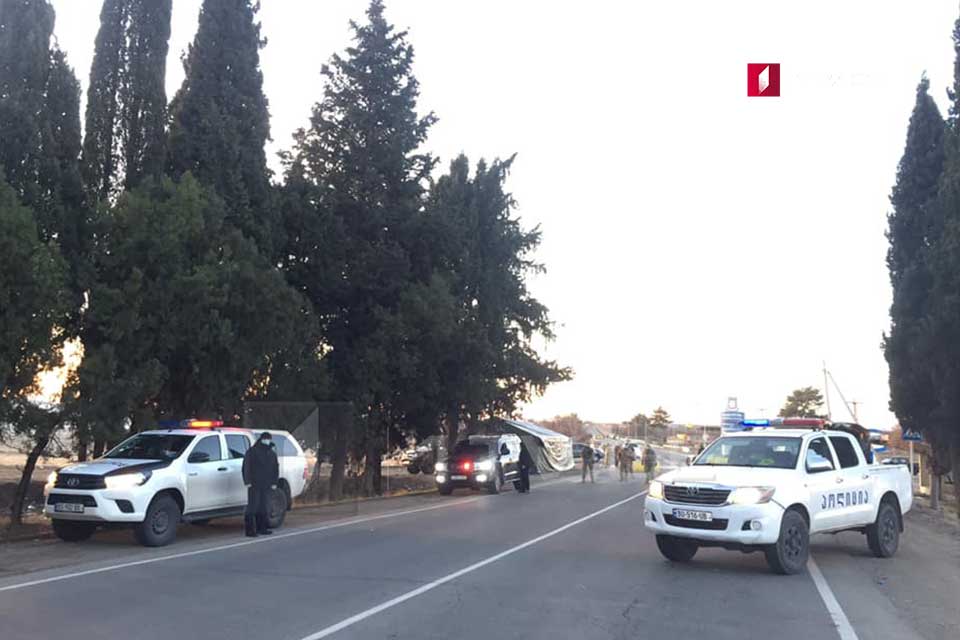 Marneuli under lockdown - The police and military are mobilized at the entrances