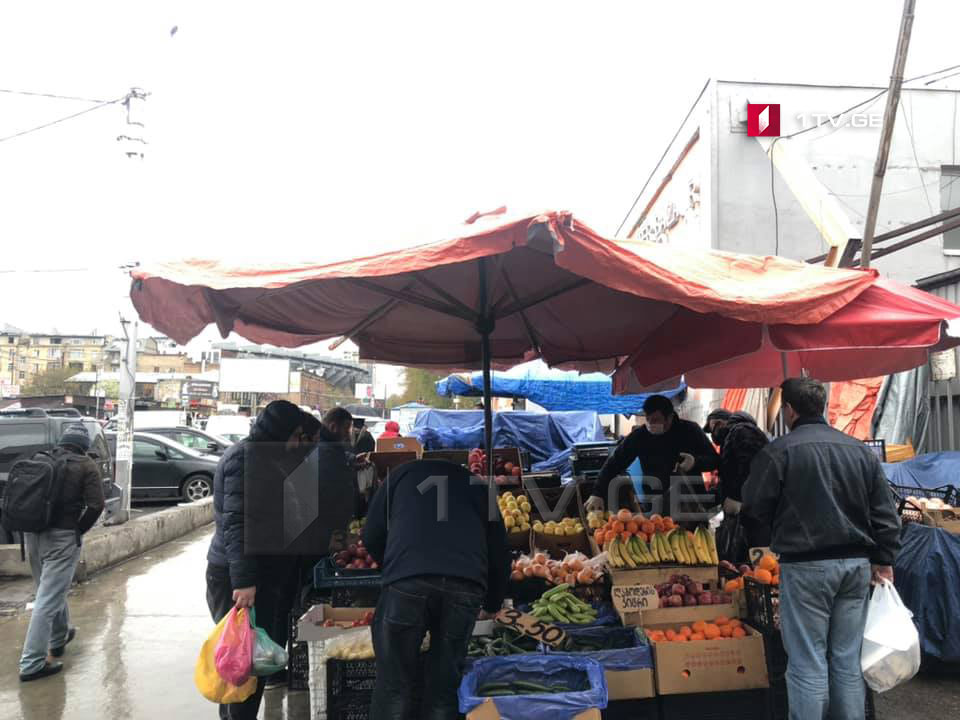 С сегодняшнего дня в Тбилиси закрылись аграрные рынки