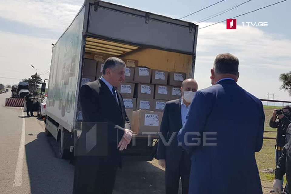 Посольство Азербайджана в Грузии доставило в Марнеули гуманитарный груз