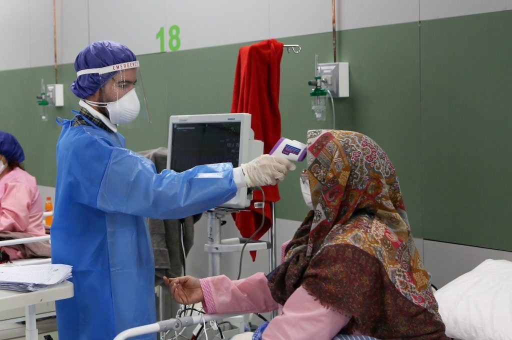 Իրանում մեկ օրում կորոնավիրուսից մահացել է 122 մարդ
