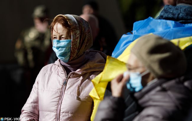 Ukraine reports 7,647 cases of COVID-19