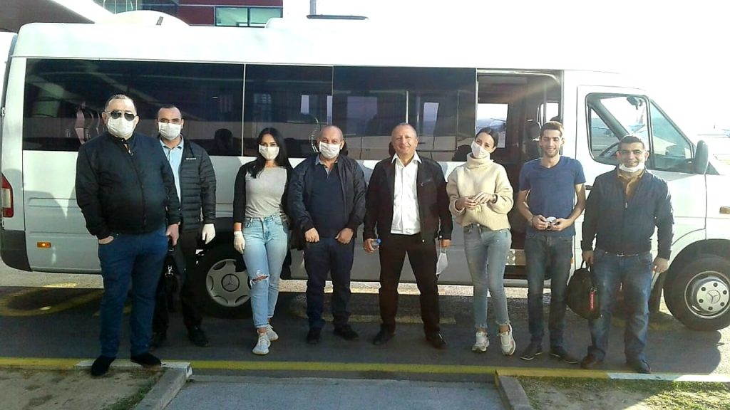 Восемь граждан Армении вернулись на родину из Судана через Грузию