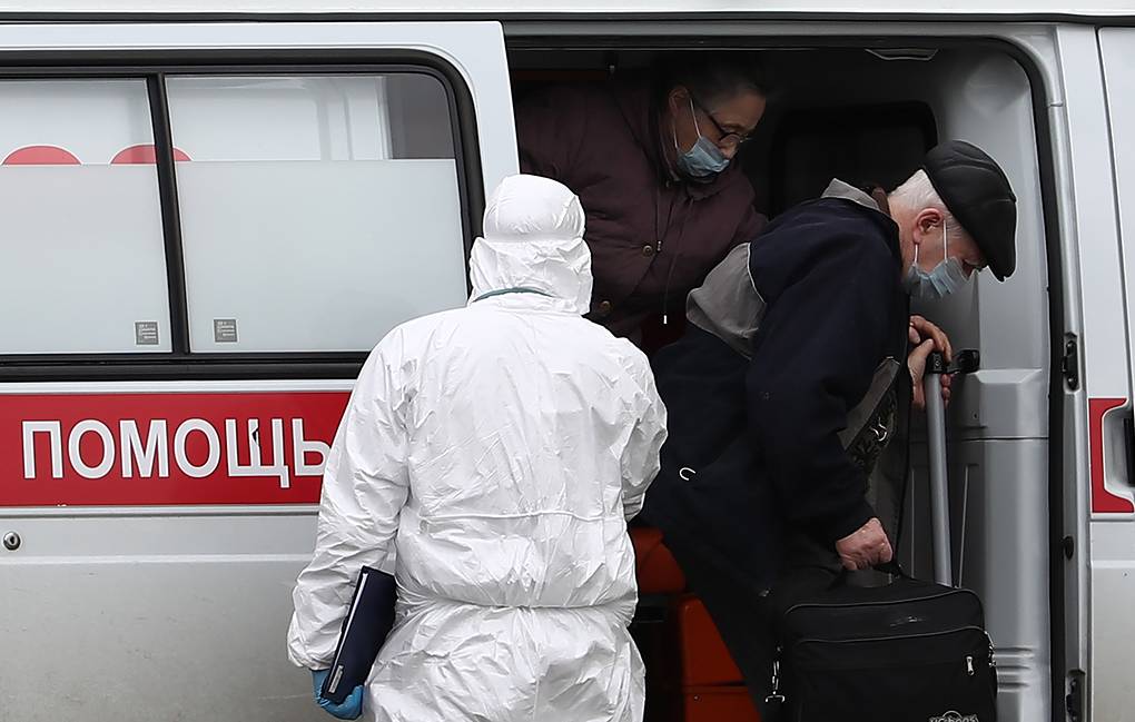 В России за последние сутки коронавирус подтвердился у 11 656 человек
