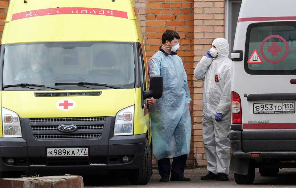В России выявлен 8371 новый случай коронавируса, 174 человека скончались