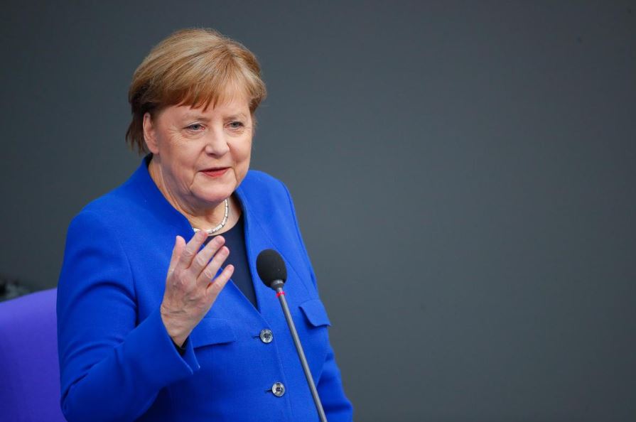 Ангела Меркель поздравляет Георгия Гахария с назначением на пост премьер-министра