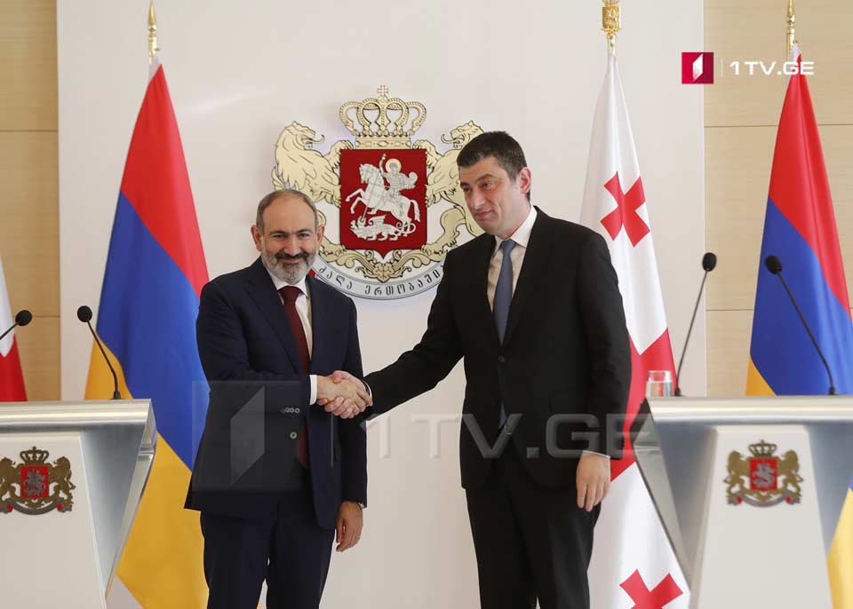 Giorgi Gakharia congratulates Nikol Pashinyan on First Republic Day