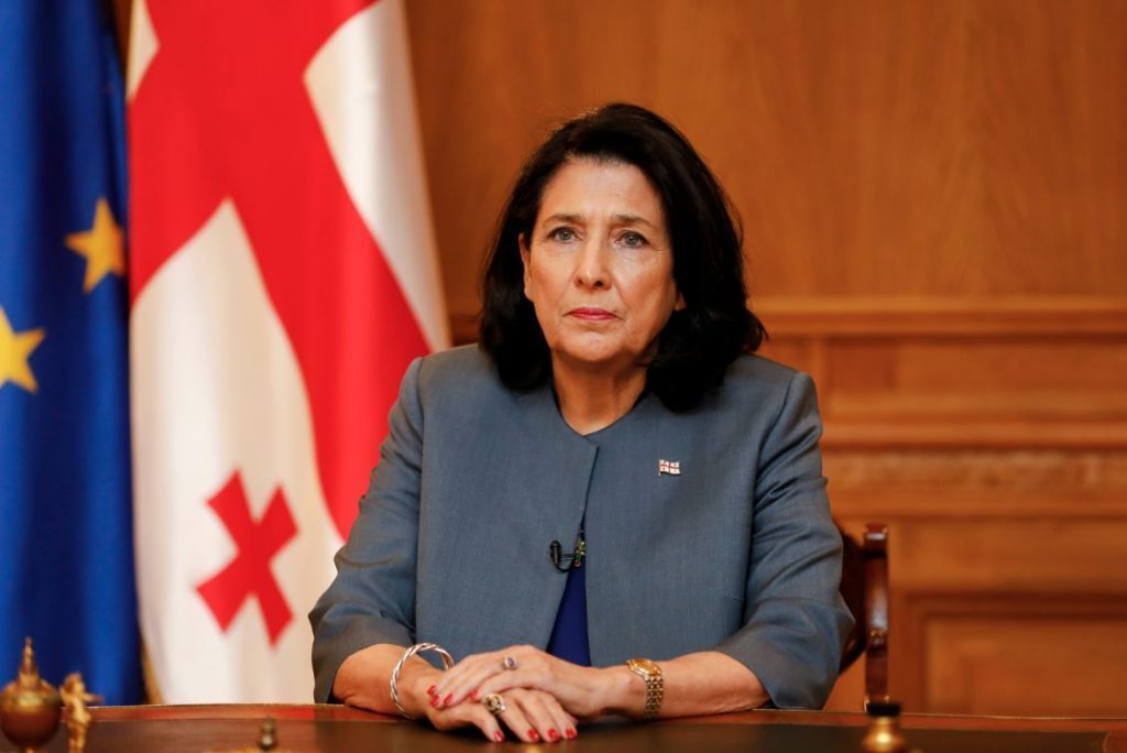 Президент Грузии подписала конституционные поправки
