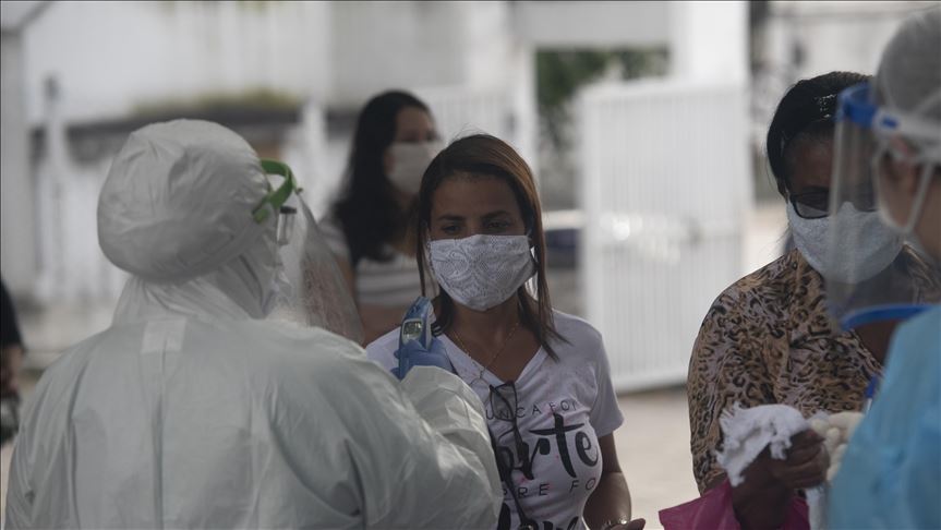 Braziliyada bir gündə koronavirusun 21 432 halı aşkar edildi