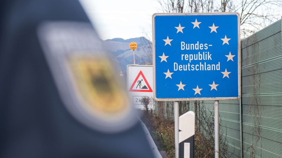 Германия приняла решение об открытии границы для граждан Грузии