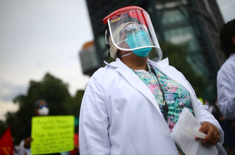 Meksikada son 24 saat ərzində, koronavirusdan 741 nəfər həlak olub