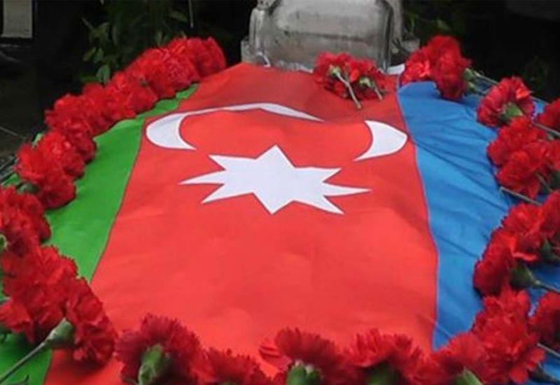 В министерстве обороны Азербайджана заявляют, что генерал-майор Гашимов и полковник Мирзоев погибли в результате нападения