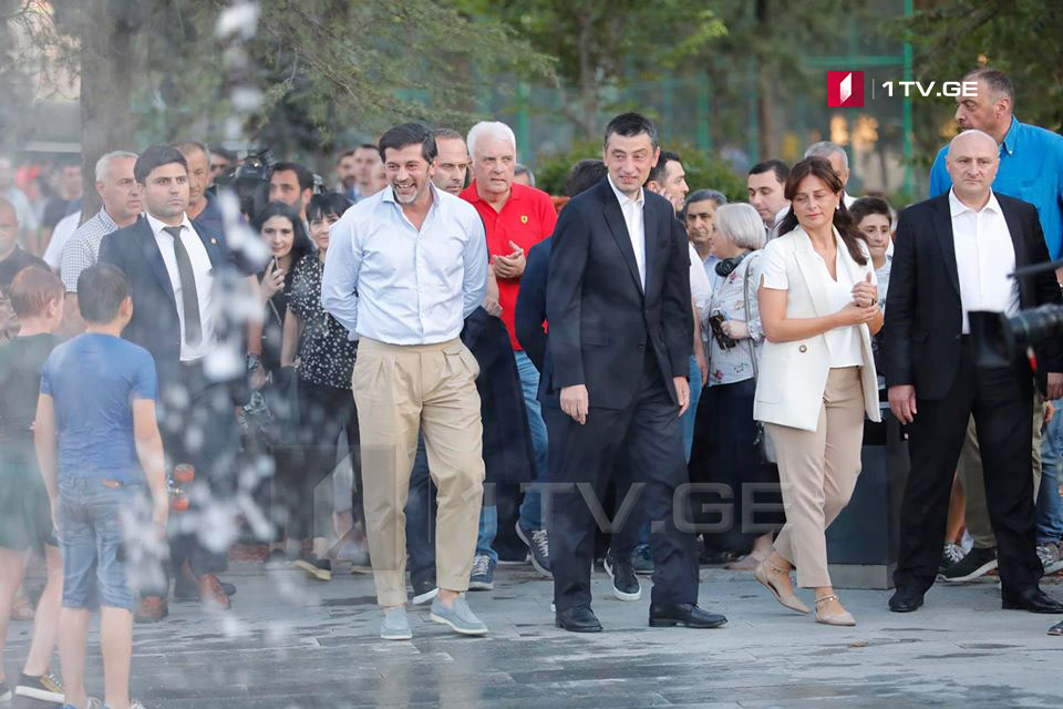 В Тбилиси открылся обновленный парк Киквидзе (фото)