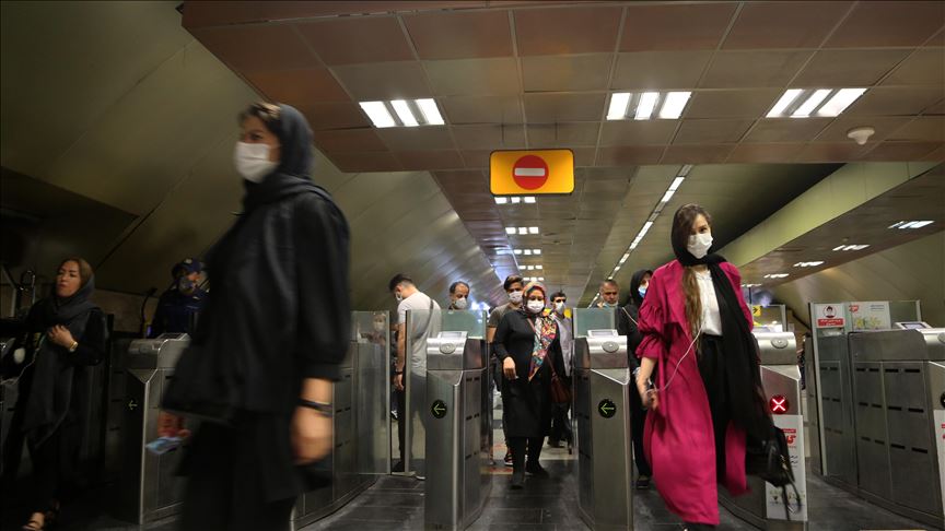 İranda koronavirusun 2 414 yeni halı aşkar edildi, 217 insan vəfat etdi