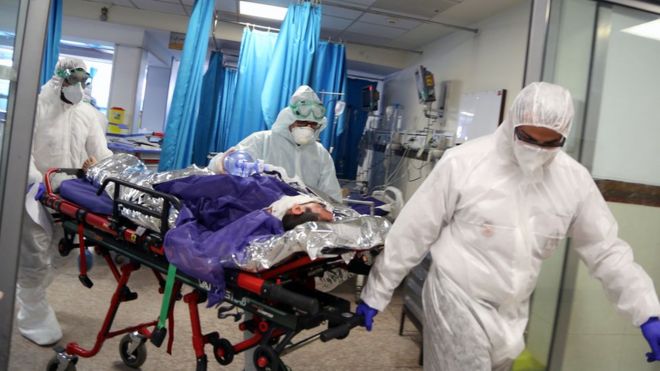 Medianın məlumatına görə, İranda koronavirusdan vəfat edənlərin real sayı rəsmi göstəricilərdən üç dəfə artıqdır