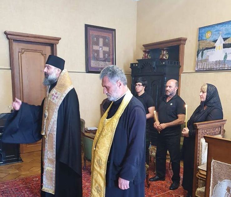 Члены семьи Тамар Бачалиашвили провели встречу в Патриархии Грузии