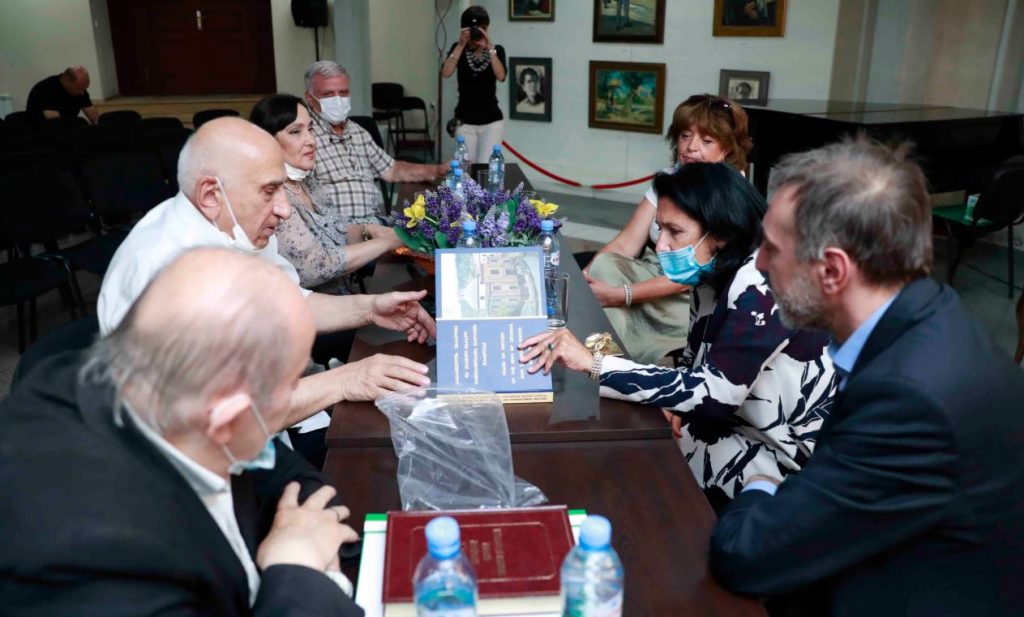 Саломе Зурабишвили обсудила с еврейской общиной вопросы туризма, экономического и культурного развития села Лаилаши