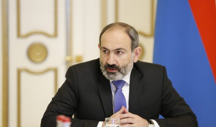 Armenian PM expresses condolence to families of road accident victims on Shatili road