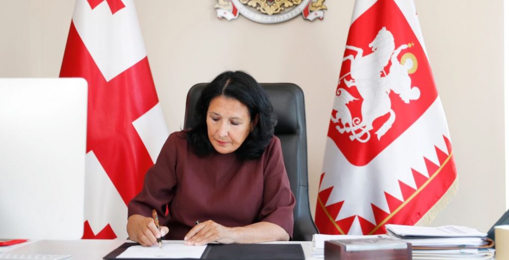 Президент назначила выборы в парламент Грузии и Верховный совет Аджарской Автономной Республики на 31 октября