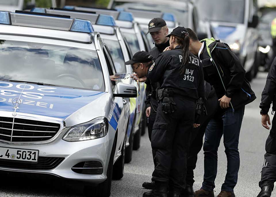 Almaniyada polis Zolinqen şəhərində beş uşağın cəsədini aşkar etdi