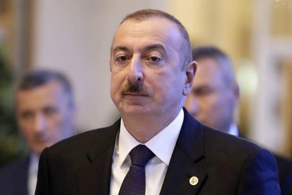Президент Азербайджана заявил, что Армения готовится к новой большой войне