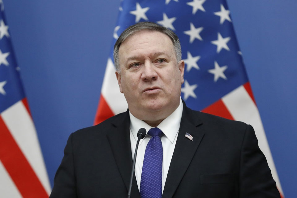 Pompeo calls for Azerbaijan, Armenia to implement cease-fire agreement