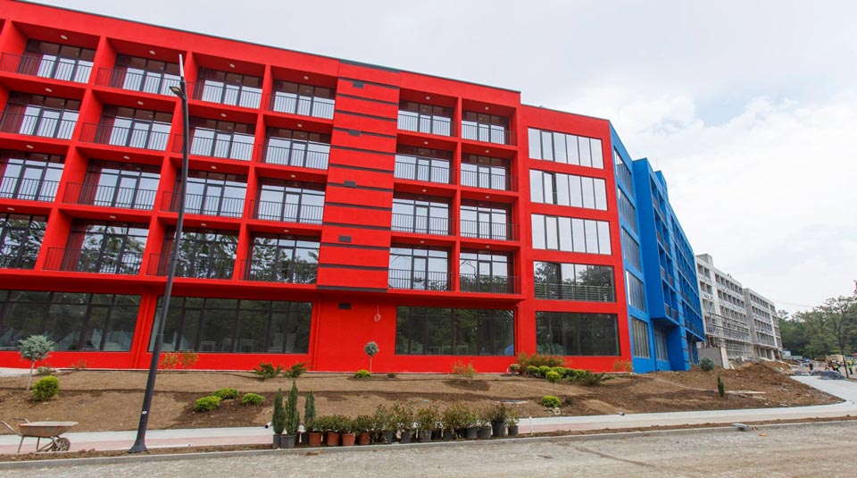 Kutaisi International University opens today
