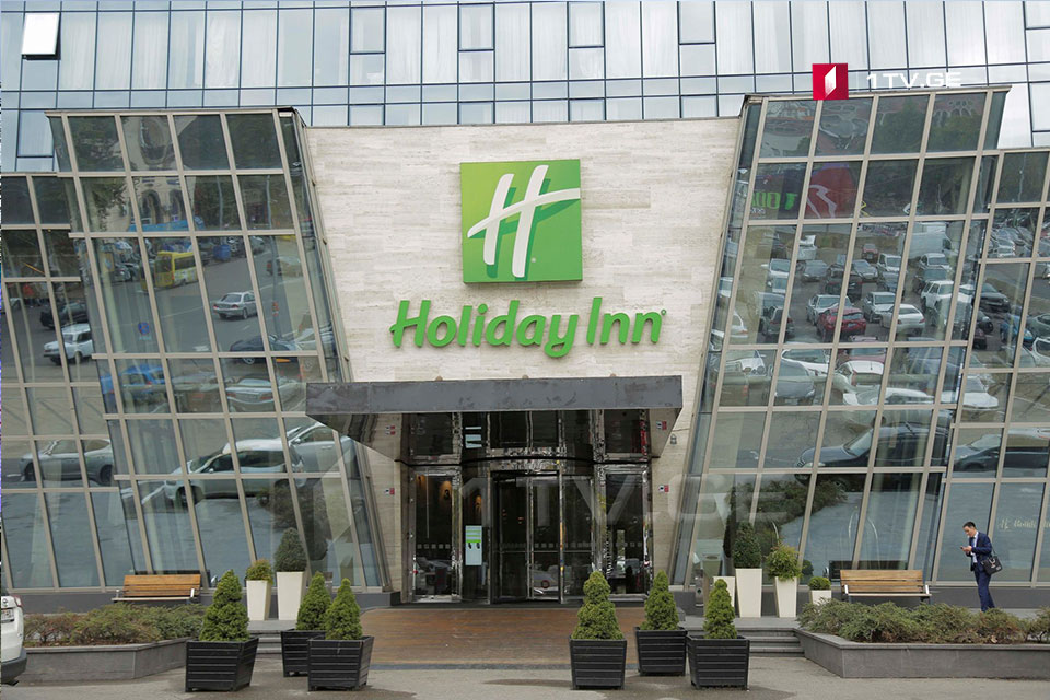 Holiday Inn Hotel to receive COVID-19 infected patients