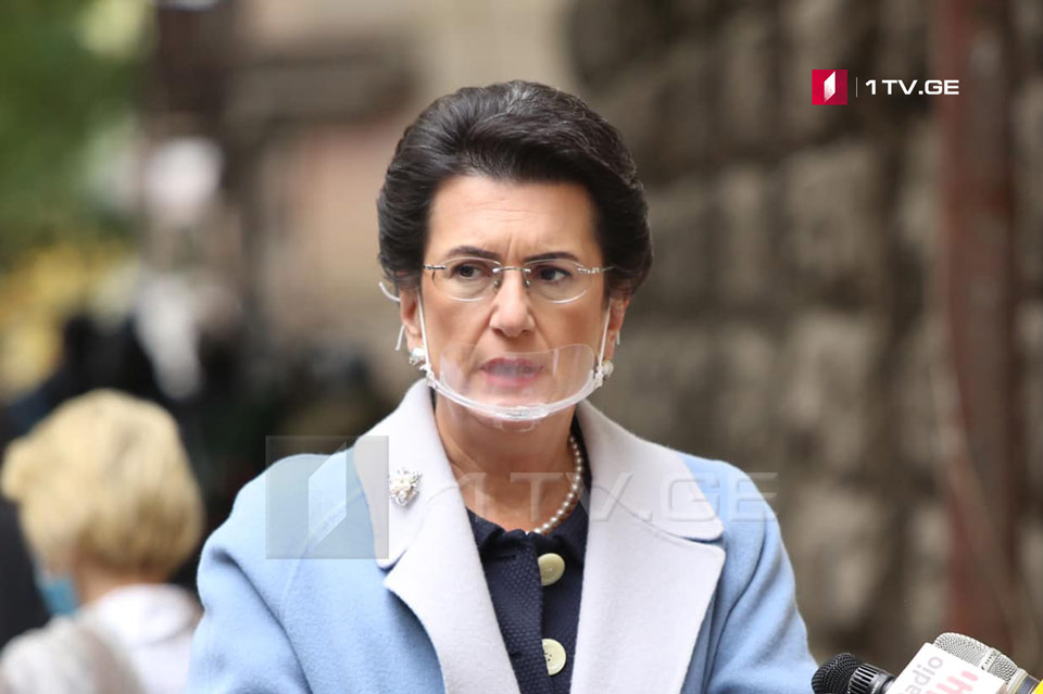 нино бурджанадзе грузинский политик. нино бурджанадзе 2017. нино бурджанадзе 1995. премьер министргрузти. нино бурджанадзе 2023.