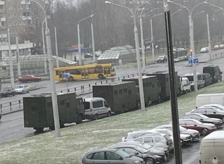 По информации СМИ, в Минске мобилизована спецтехника из-за анонсированной антиправительственной акции