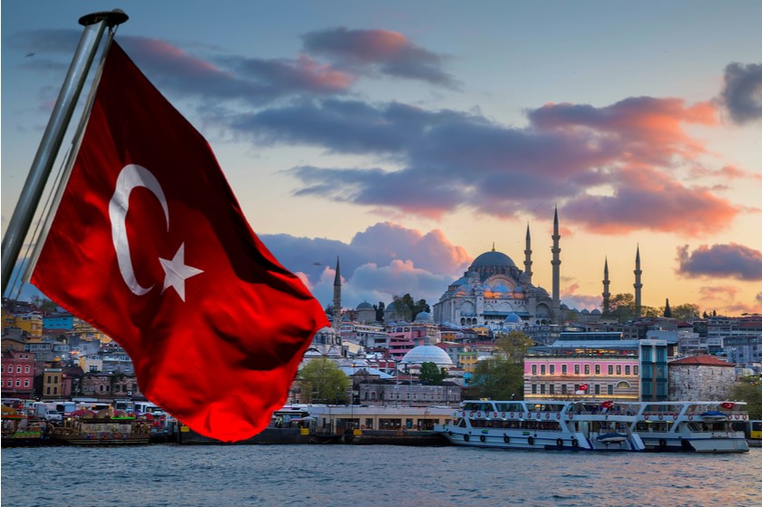 Посол Грузии в Турции предупреждает граждан об ограничениях