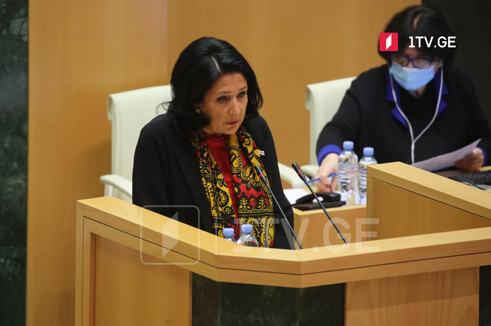Salome Zurabişvili sabah deputatlara illik hesabat təqdim edəcək