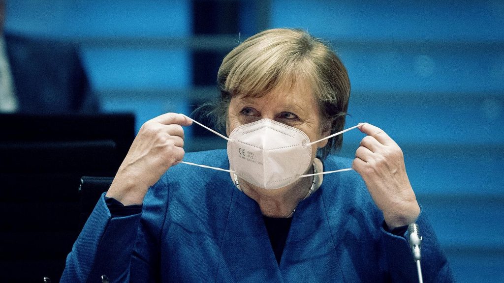 Angela Merkel Almaniyada sərt məhdudiyyətlərin tədbiq olunması əmrini verdi