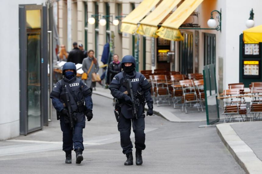 Ավստրիայի ոստիկանությունը Վիեննայում, նոյեմբերի սկզբին տեղի ունեցած ահաբեկչական հարձակման հետաքննության շրջանակներում, ձերբակալել է ևս երկու անձի