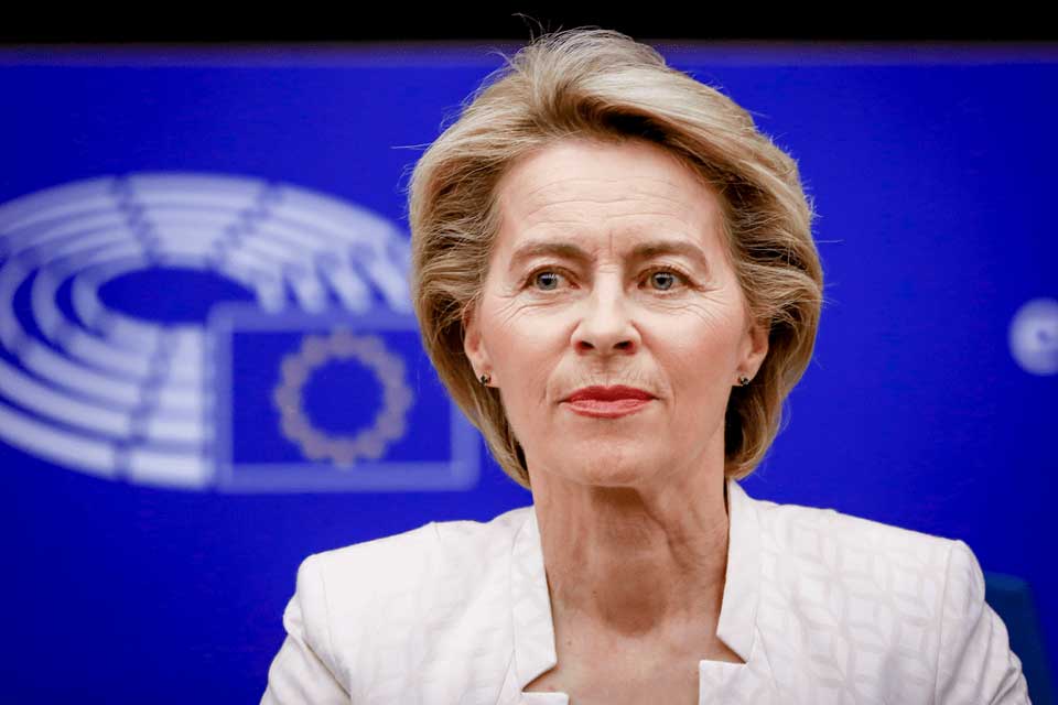 Президент Еврокомиссии поддерживала инициативу по выдаче «Сертификата о вакцинации» для возобновления поездок