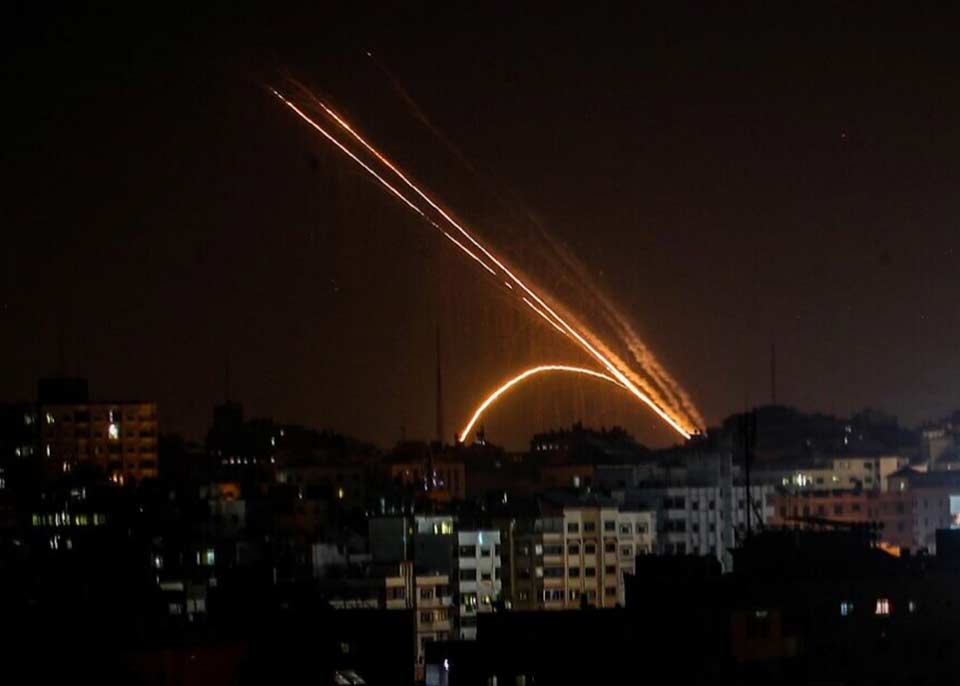 İsrail aviasiyası Qəzza sektorunda "Hamas" radikal hərəkatının obyektlərini bombaladı