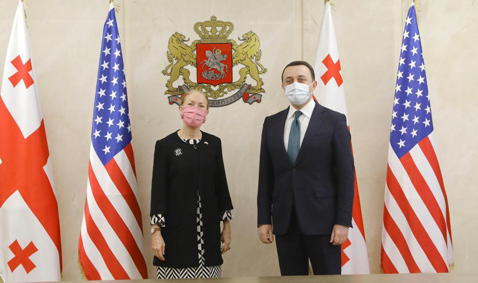 Georgian Defense Minister meets US Ambassador