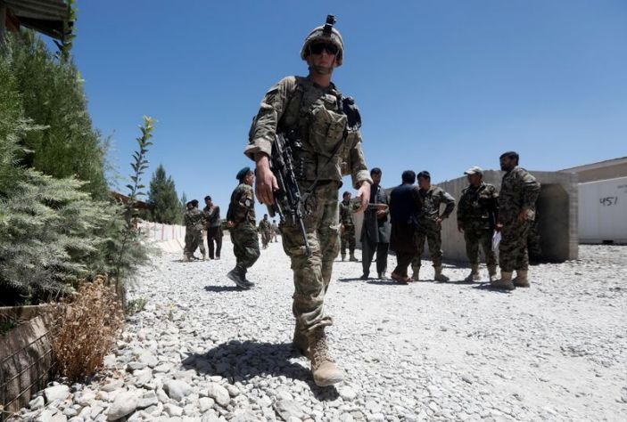 Լրատվամիջոցների հաղորդմամբ, միջազգային ուժերը Աֆղանստանում ծրագրում են մնալ մայիսից հետո, որը դեմ է ԱՄՆ-ի և «Թալիբան» շարժման միջև ձեռքբերված համաձայնագրին