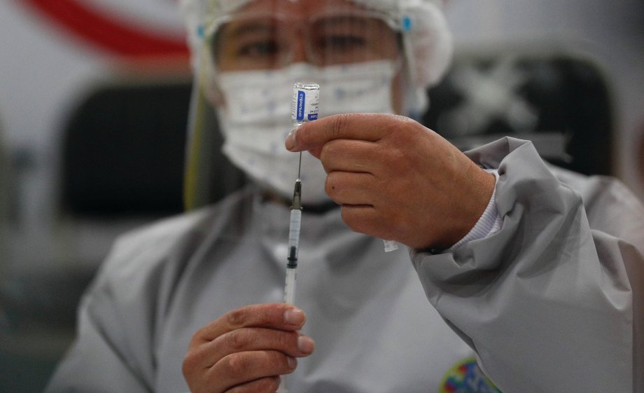İranda koronavirusa qarşı vaksinasiya prosesi başladı