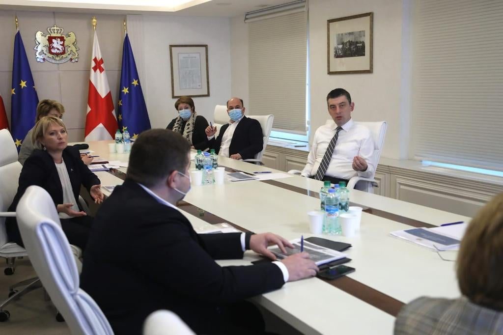 PM meets Georgian Mail over SOE Reform