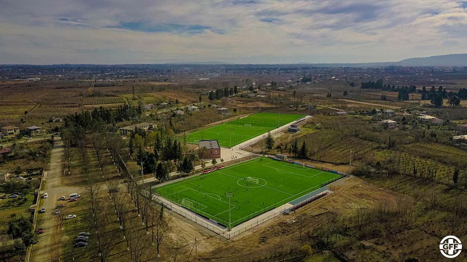 UEFA проспонсировала строительство футбольной академии в Рухи